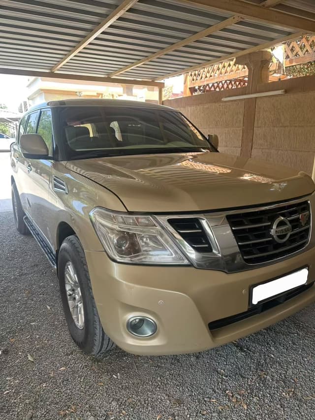 نيسان باترول 2010