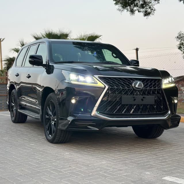 لكزس LX 2019