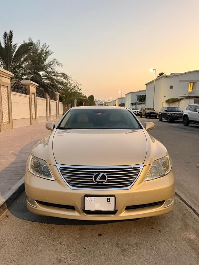لكزس LS 2007