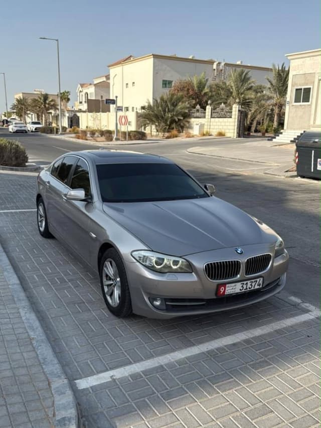 بي إم دبليو الفئة 5 2013