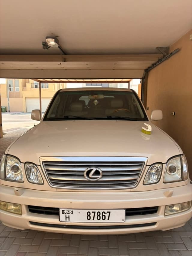 لكزس LX 2003