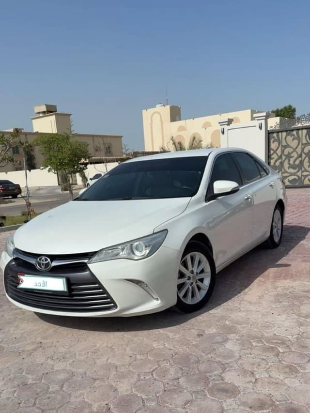 تويوتا كامري 2016
