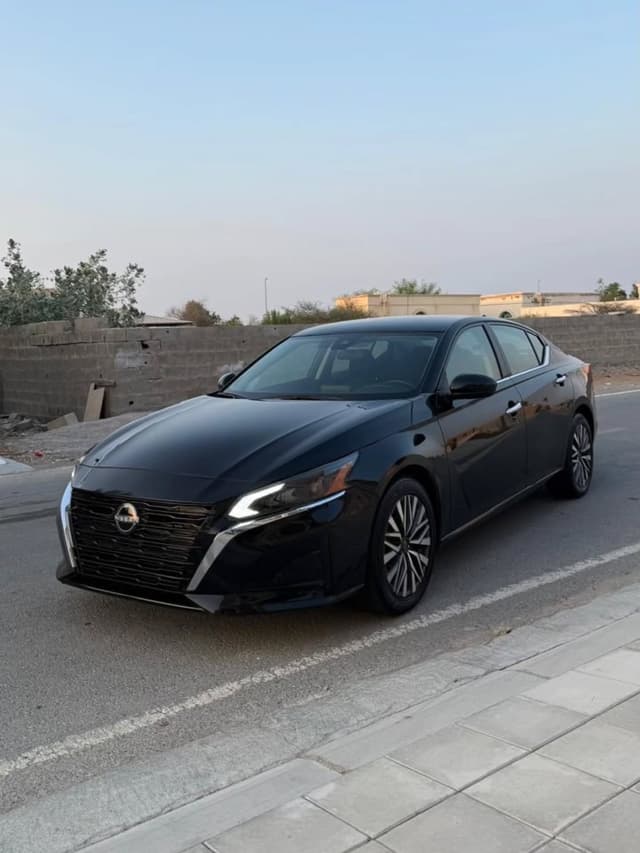 نيسان التيما 2023
