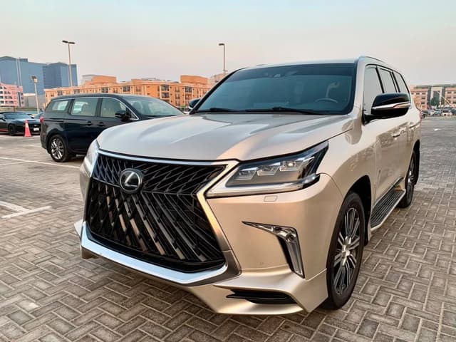 لكزس LX 2019